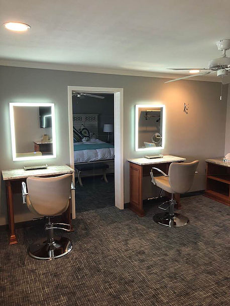 Bridal Suite with Make-up Mirrors and Chairs